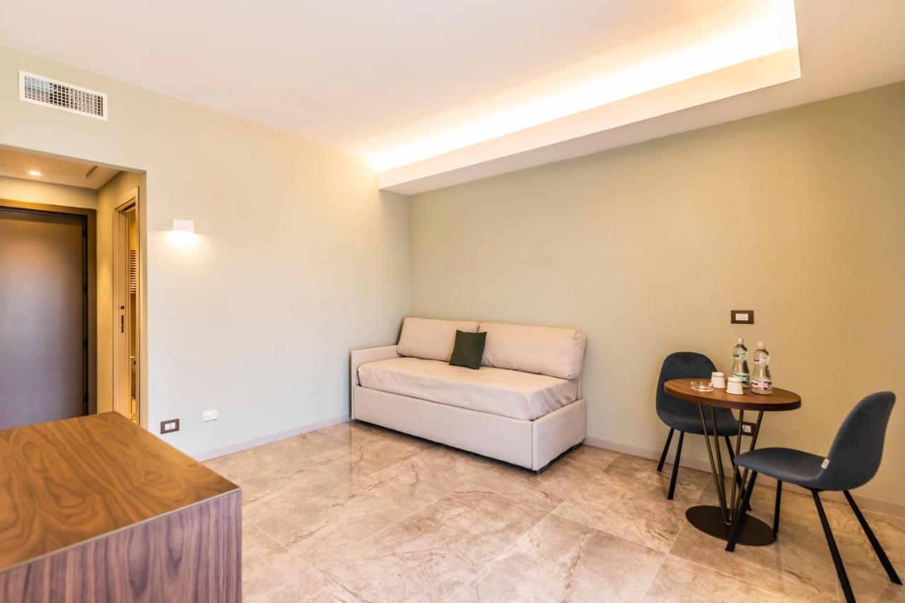 Solmaris Tropea Rooms & Suites Экстерьер фото