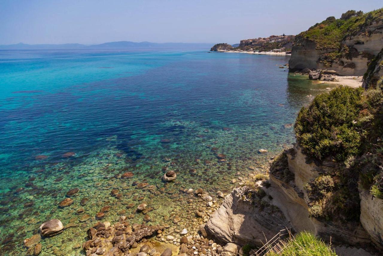 Solmaris Tropea Rooms & Suites Экстерьер фото